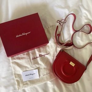 Ferragamo crossbody bag